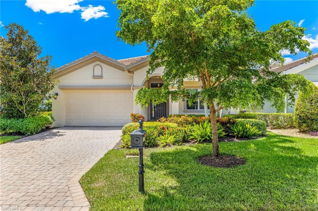 12764 Fairway Cove Ct, Fort Myers