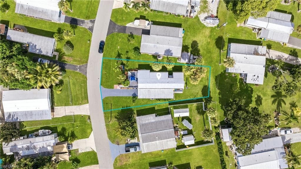 20 Derhenson Dr, Naples, photo 2