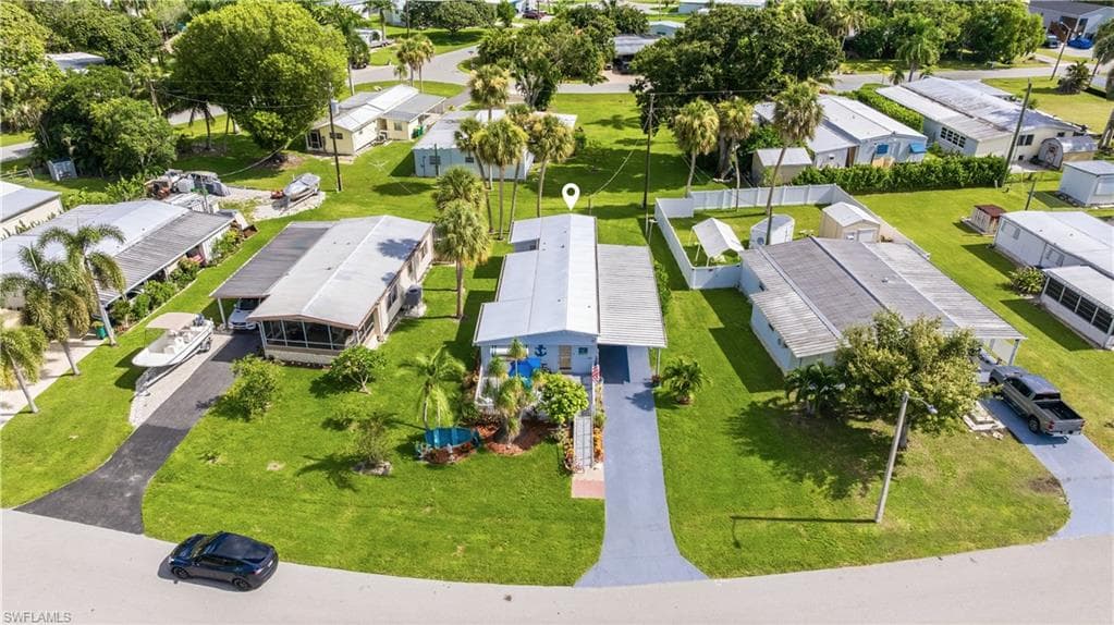 20 Derhenson Dr, Naples, photo 3