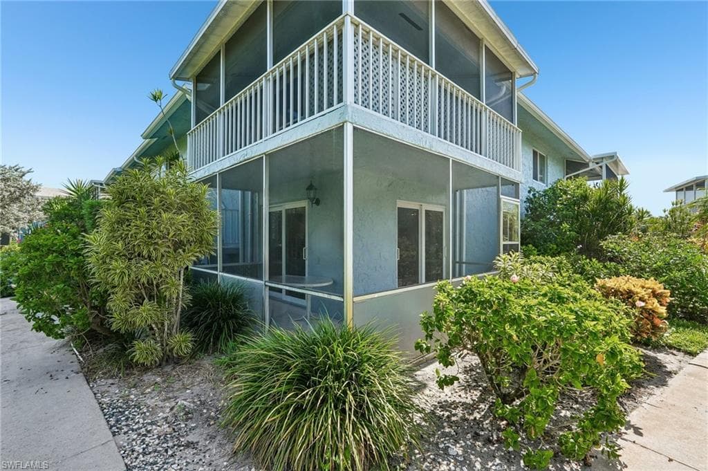 248 Palm Dr #5, Naples