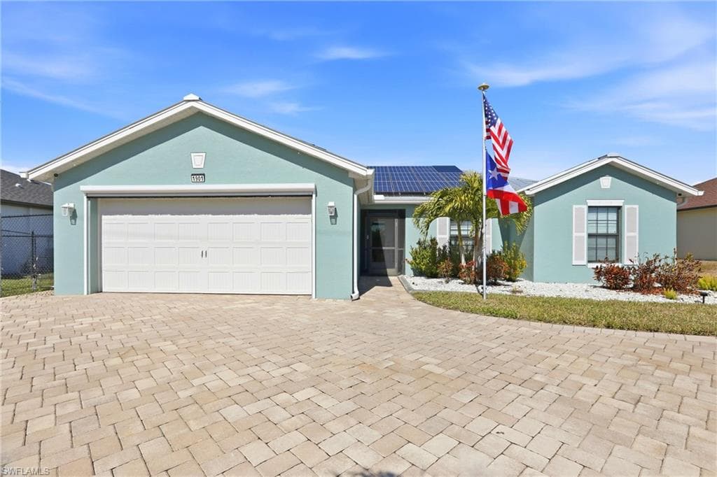 1901 14th St, Cape Coral, photo 2