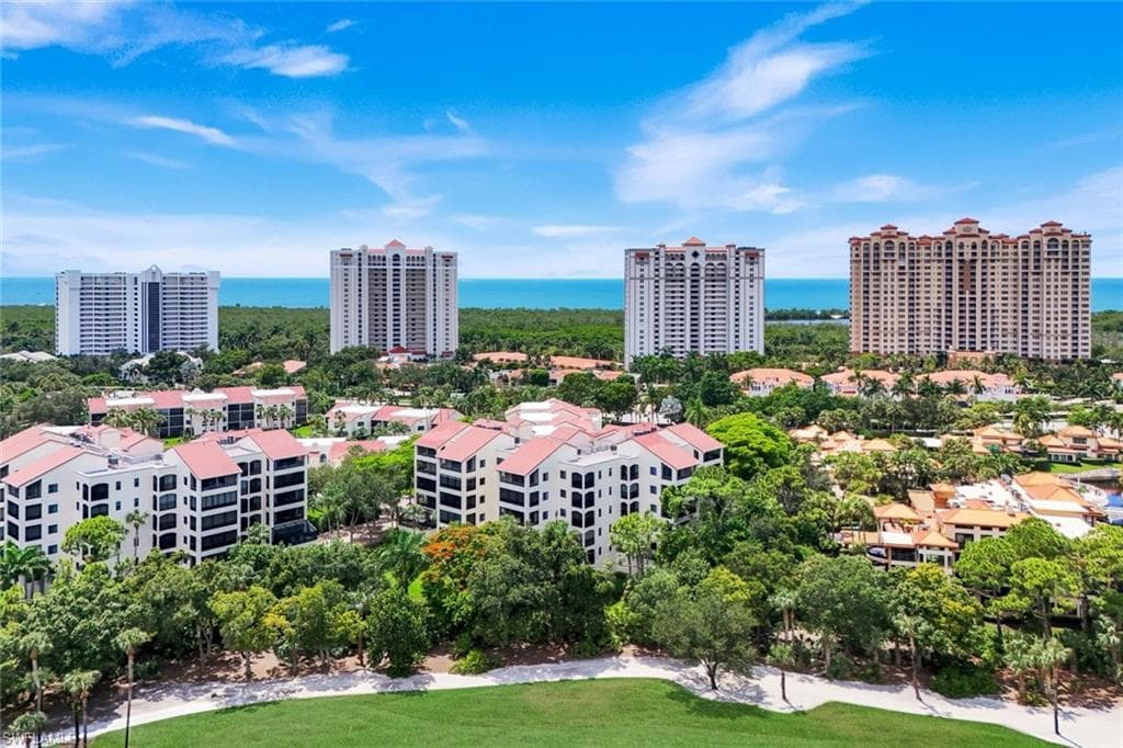 6520 Valen Way #104, Naples, photo 3