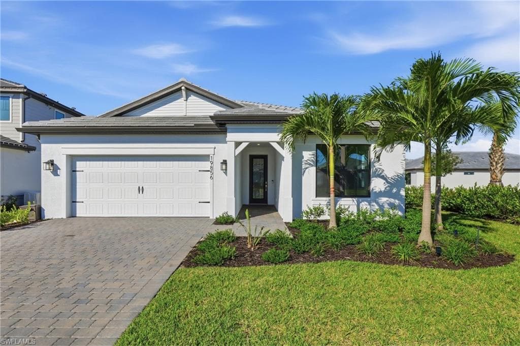 19856 Fox Grove Dr, Estero