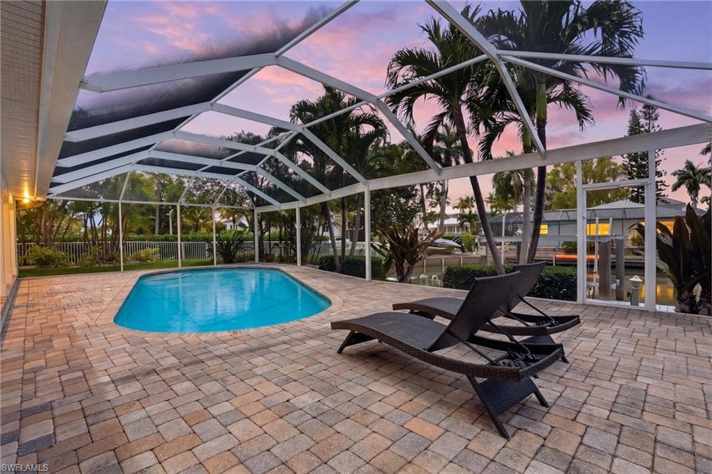 1590 Sandpiper St, Naples, photo 2