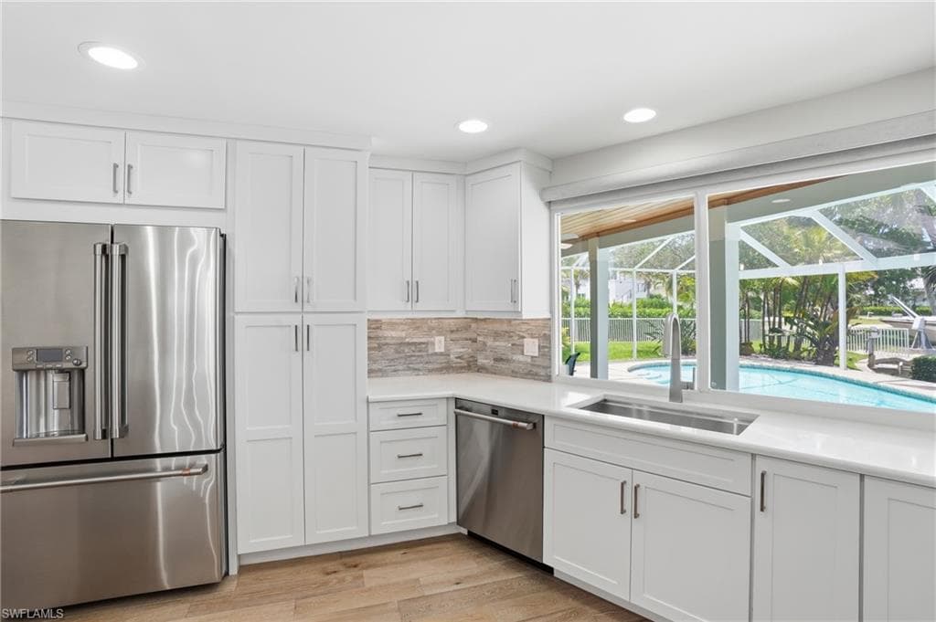 1590 Sandpiper St, Naples, photo 3