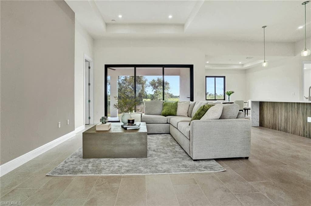 1239 24th Ter, Cape Coral, photo 3
