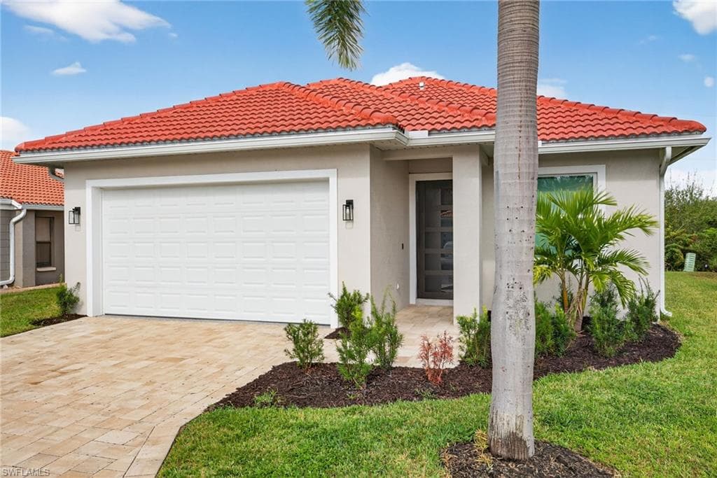 26985 Croise Dr, Bonita Springs, photo 2