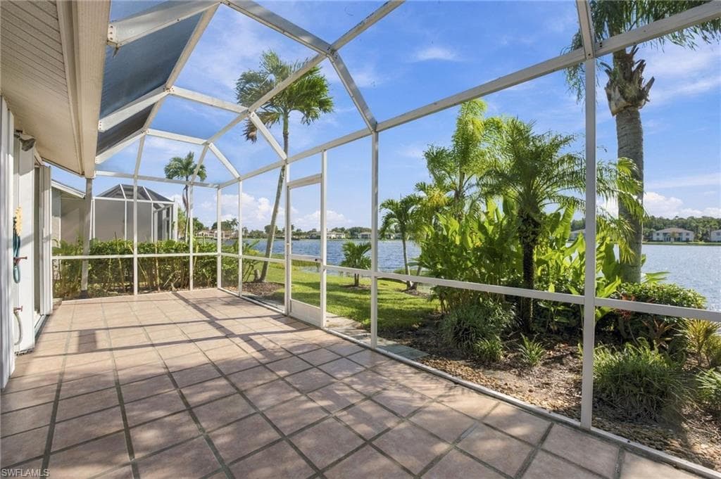 2872 Crown Pointe Blvd, Naples, photo 3