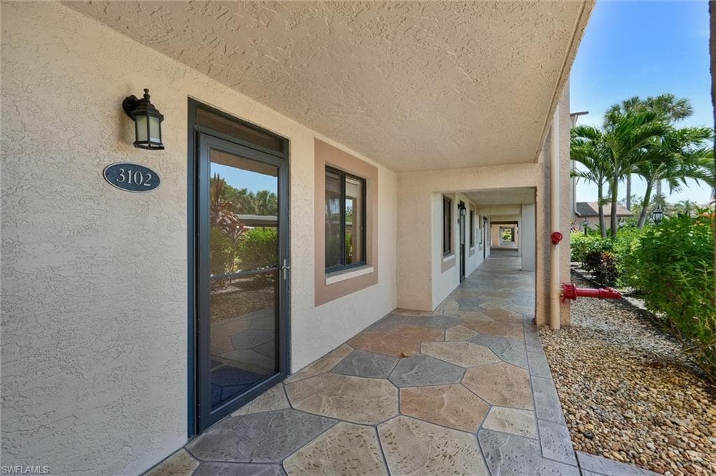 7340 Saint Ives Way #3102, Naples, photo 3