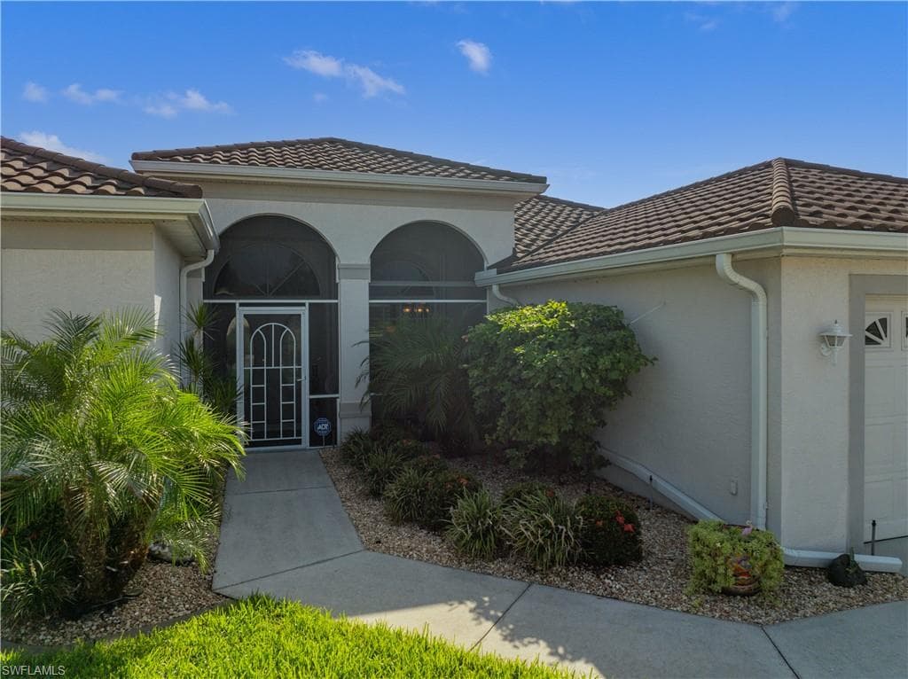 20810 Mykonos Ct, North Fort Myers, photo 2