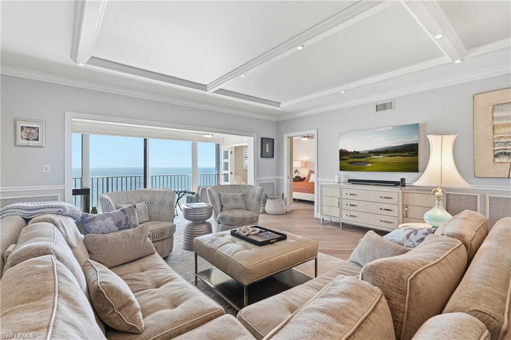 2901 Gulf Shore Blvd #701s, Naples, photo 2