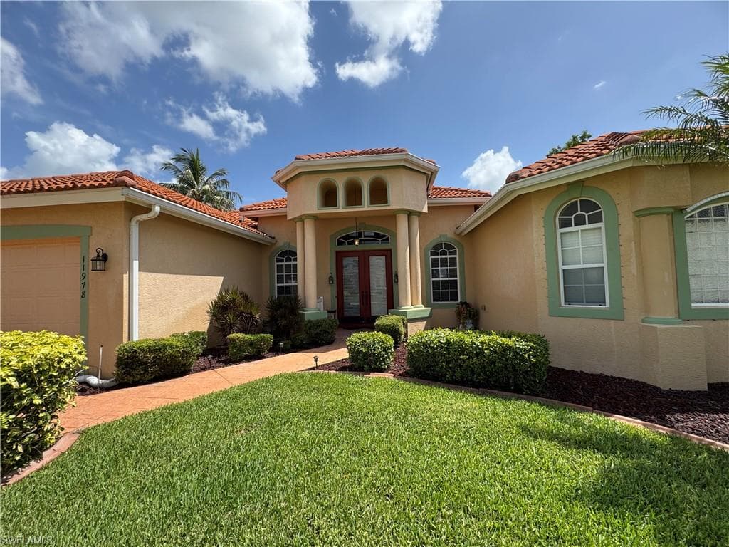 11978 King James Ct, Cape Coral, photo 2
