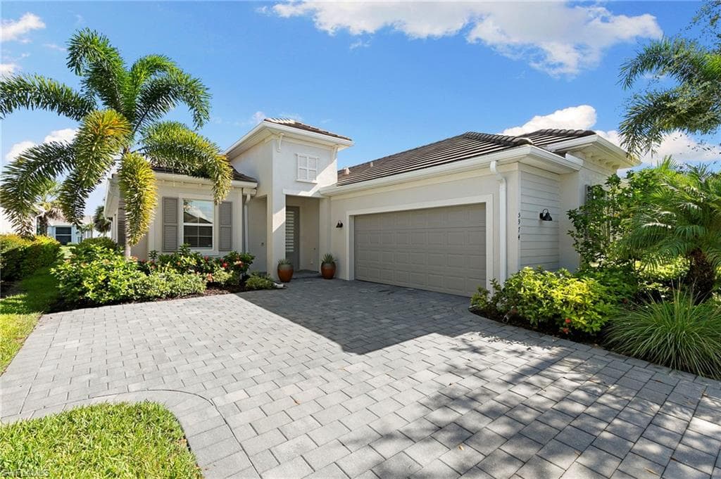 5974 Berwick Ln, Ave Maria