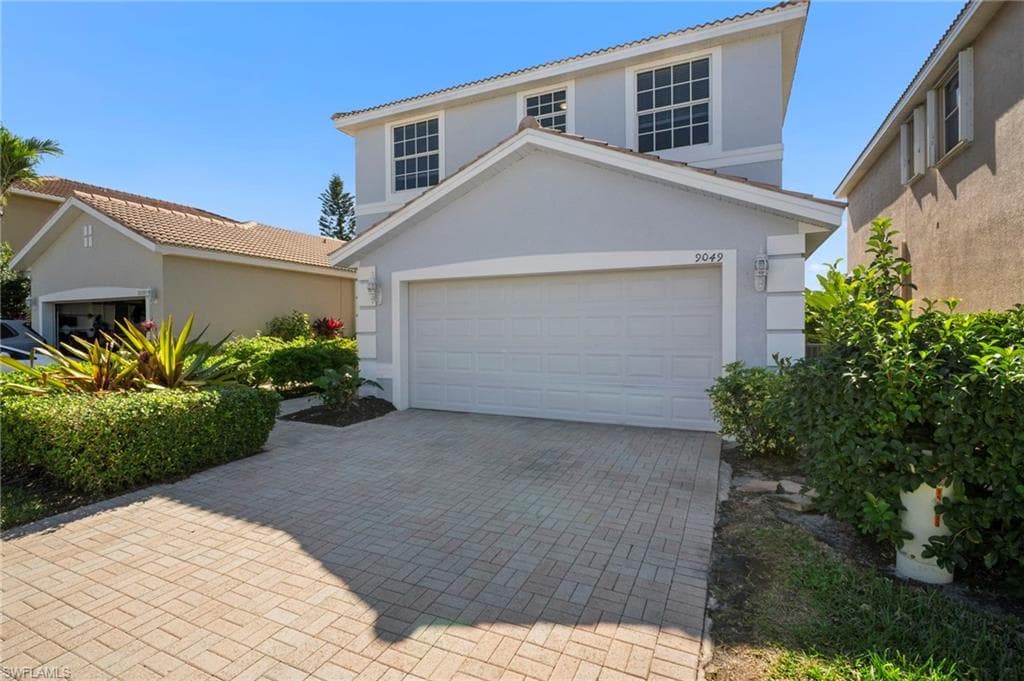 9049 Spring Mountain Way, Fort Myers, photo 2