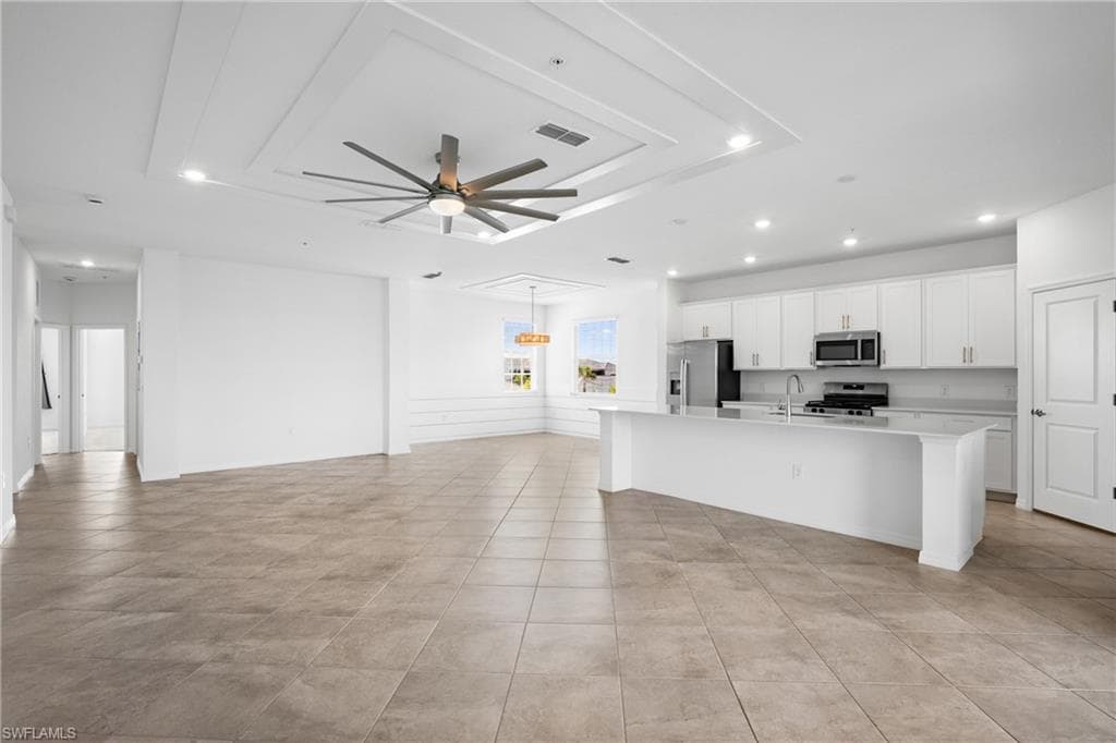 15194 Bluffton Ln #1421, Punta Gorda, photo 3