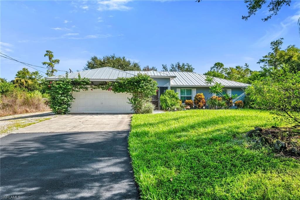 3525 35th Ave, Naples