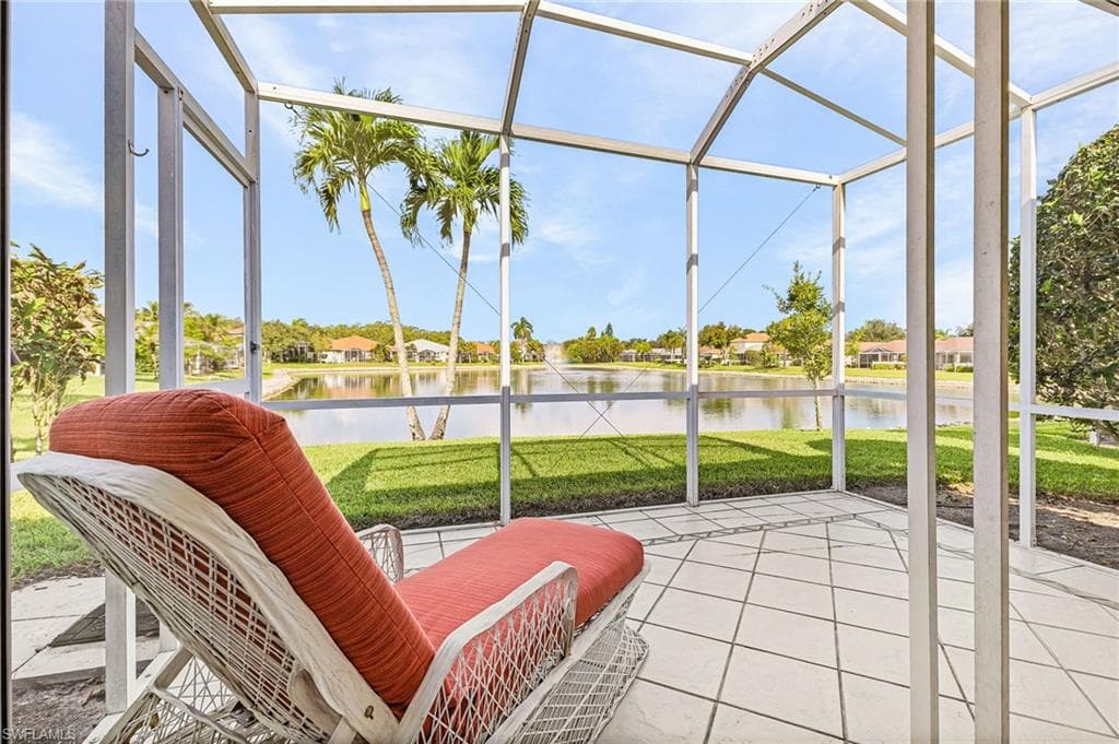 14994 Sterling Oaks Dr, Naples, photo 3