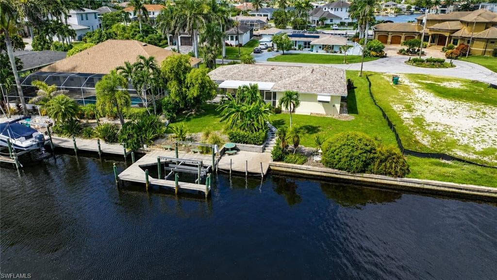 5219 Seminole Ct, Cape Coral, photo 3