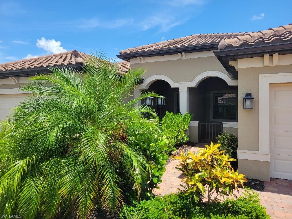 17373 Corsini Dr, Fort Myers, photo 2