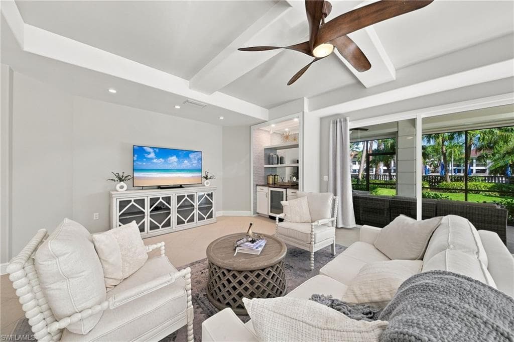 583 Avellino Isles Cir #102, Naples, photo 2