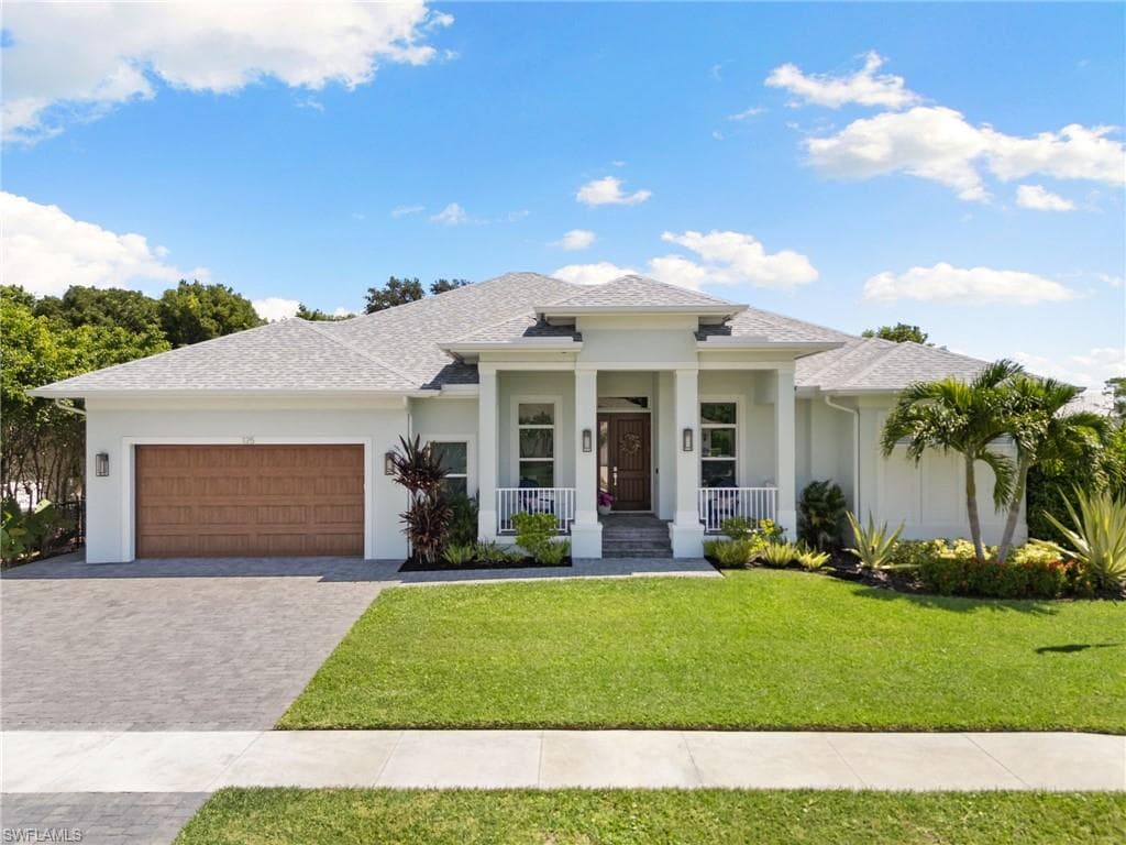 125 Delbrook Way, Marco Island