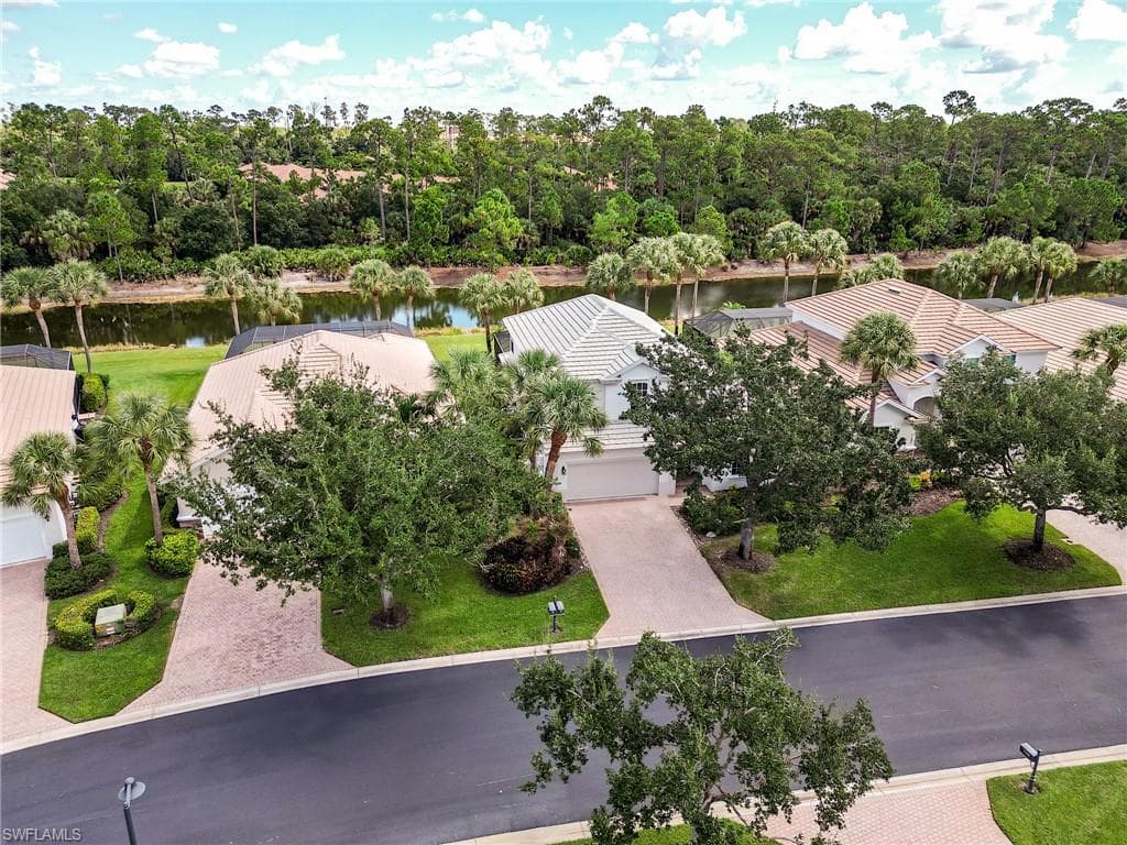 21891 Longleaf Trail Dr, Estero, photo 2