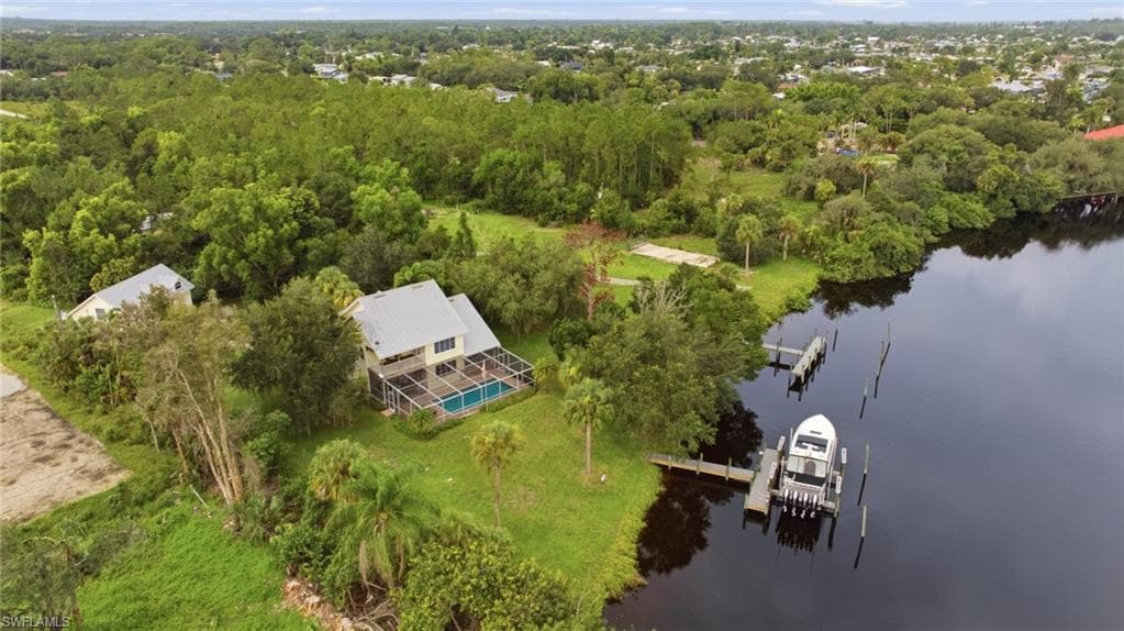 13668 Marquette Blvd, Fort Myers, photo 3