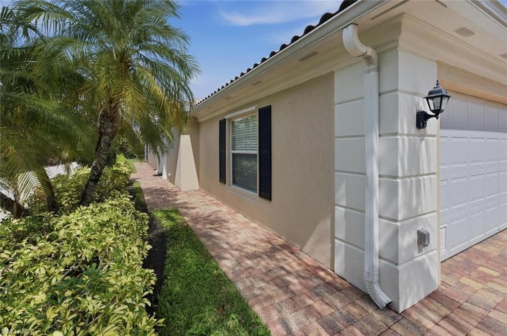 7405 Emilia Ln, Naples, photo 2