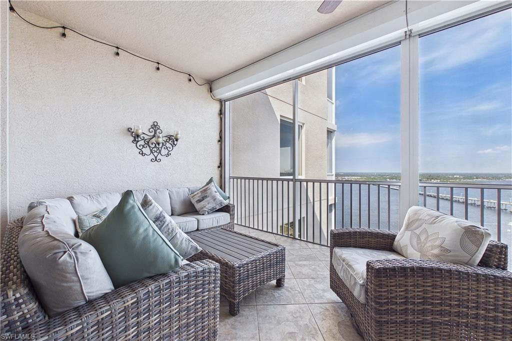 2090 First St #g2907, Fort Myers, photo 3