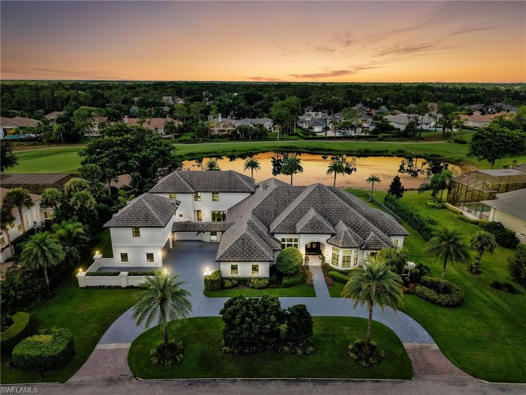 6536 Highcroft Dr, Naples
