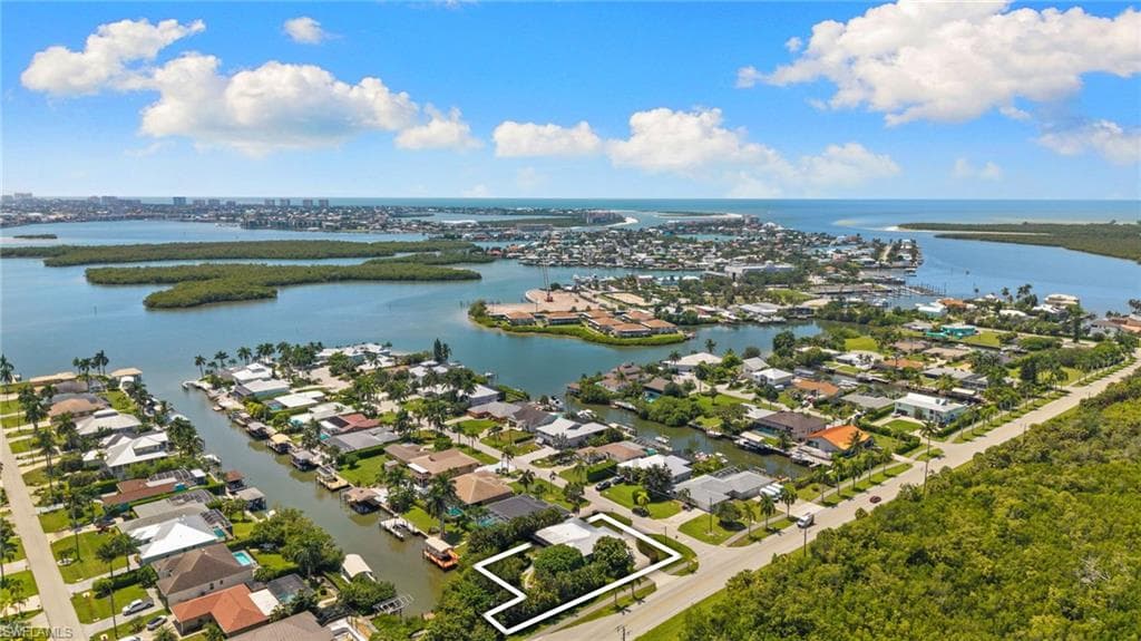 401 Panay Ave, Naples, photo 2