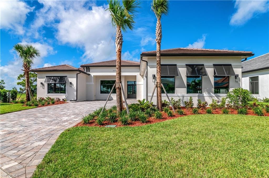 3399 Chestnut Grove Dr, Alva