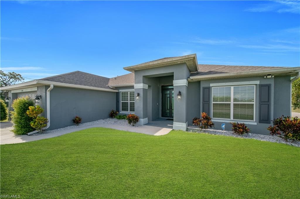 1728 Diplomat Pkwy, Cape Coral, photo 3