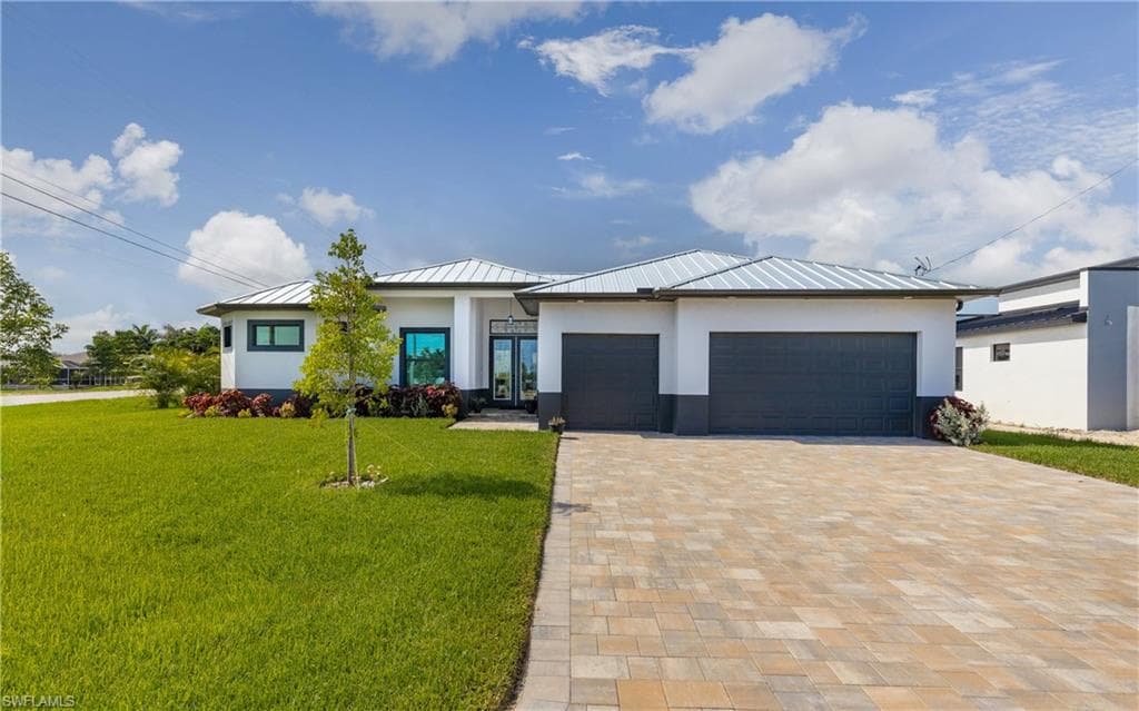 2000 30th Ter, Cape Coral