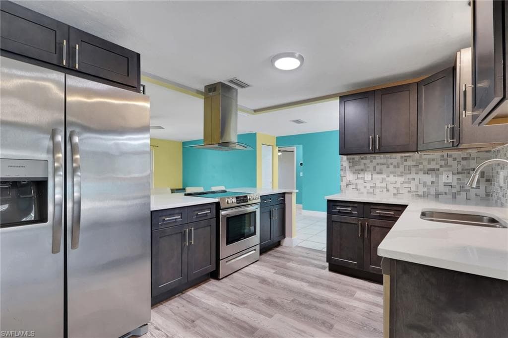 16500 Arbor Ridge Dr, Fort Myers, photo 3