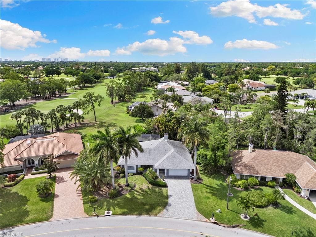 2010 Imperial Golf Course Blvd, Naples, photo 2