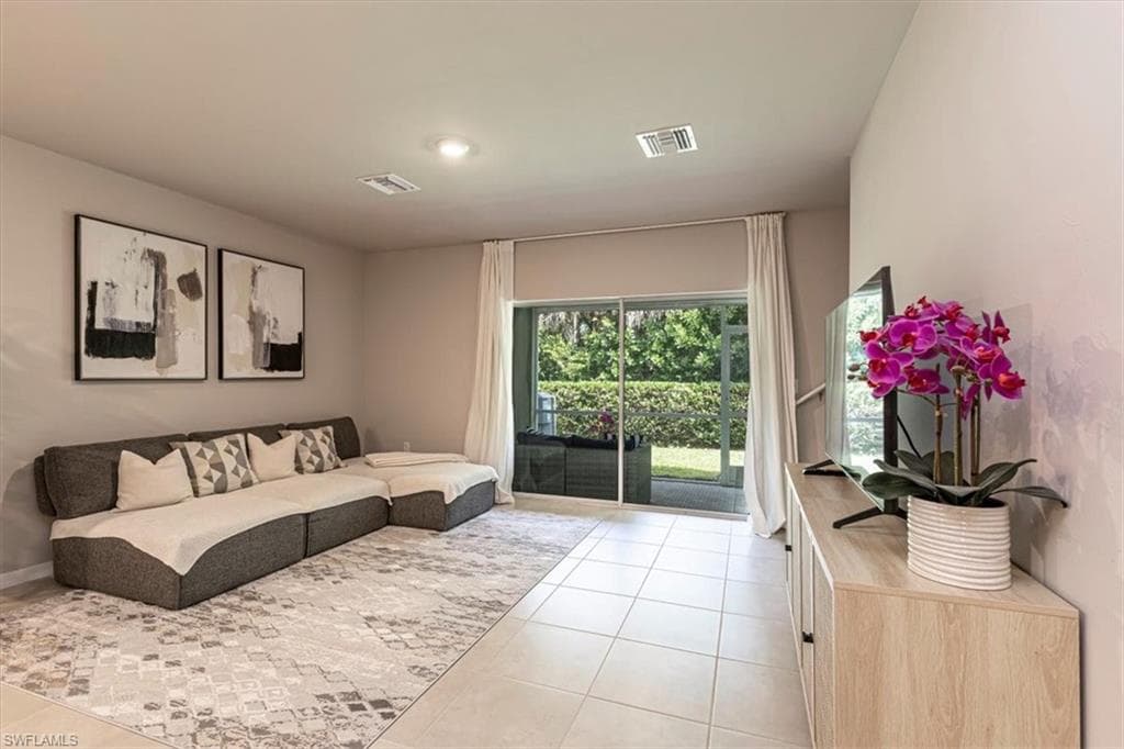 15457 Wildflower Cir, Naples, photo 3