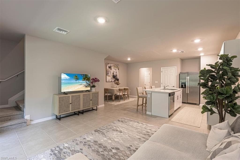 15457 Wildflower Cir, Naples