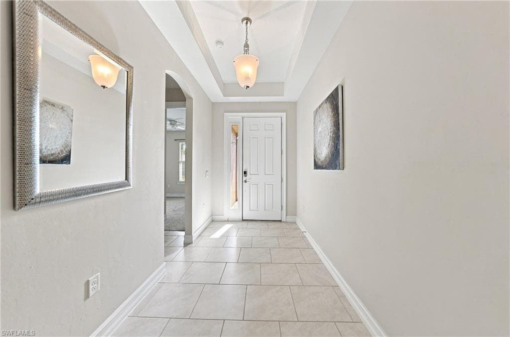 719 Heather Lake Ave, Cape Coral, photo 2