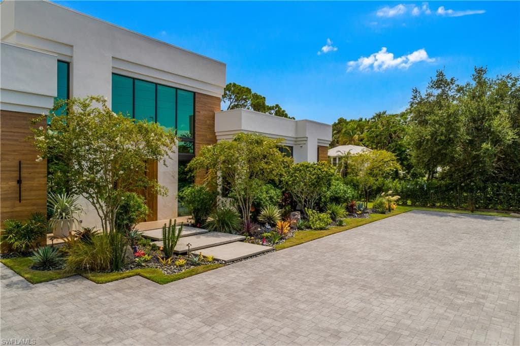 6616 Trail Blvd, Naples, photo 2