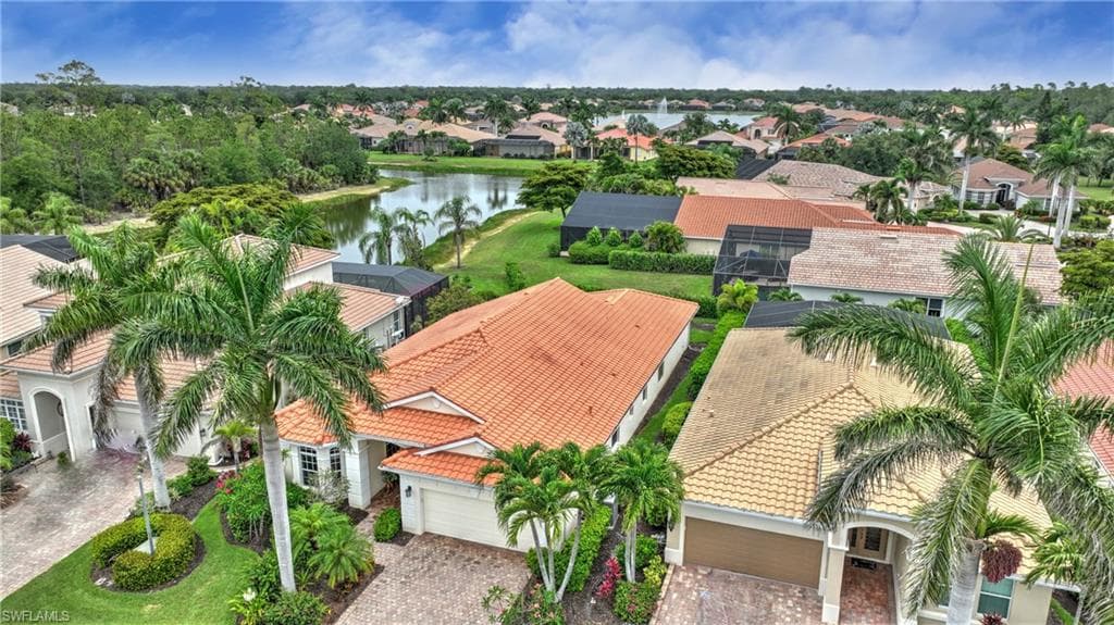 8871 Biella Ct, Estero, photo 2