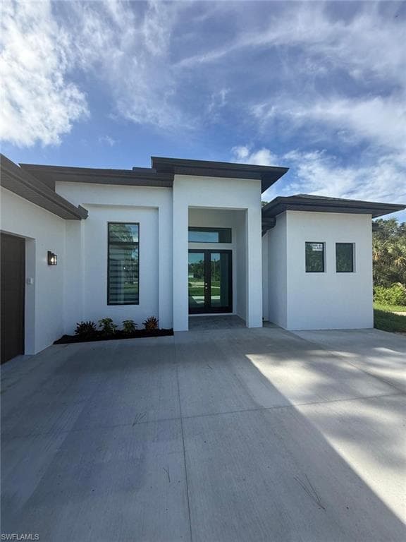 3208 16th Ave, Naples