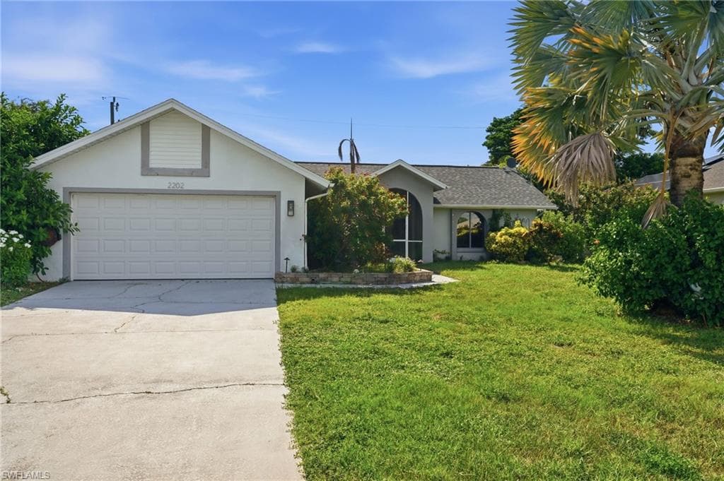 2202 14th Ave, Cape Coral, photo 2