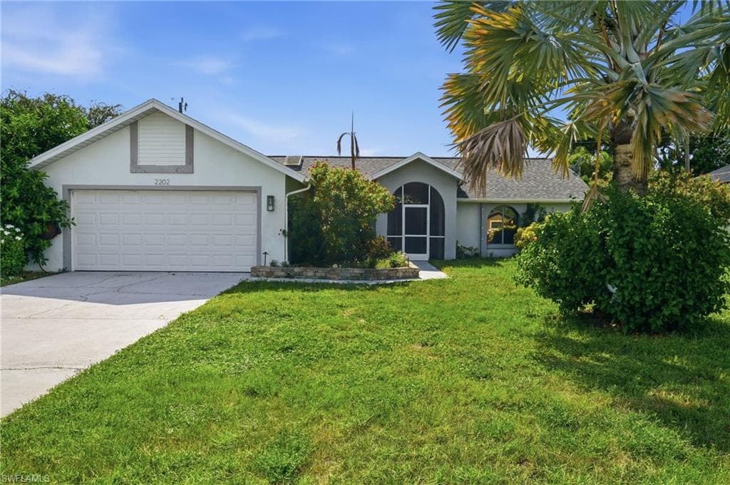2202 14th Ave, Cape Coral