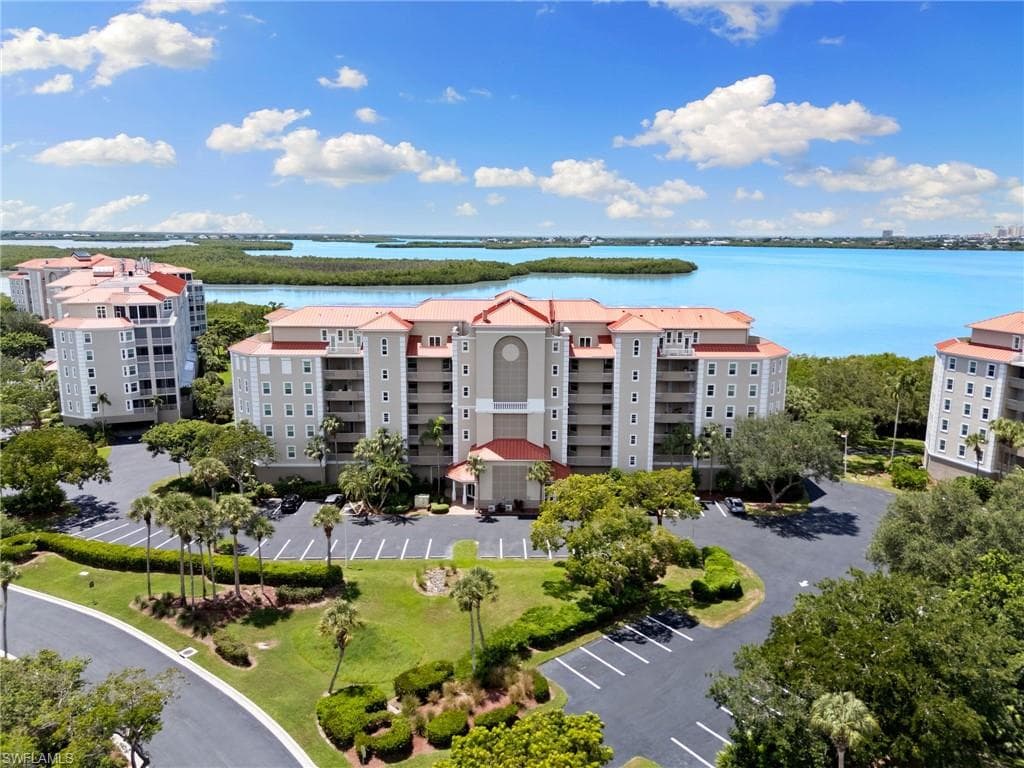 201 Vintage Bay Dr #2, Marco Island