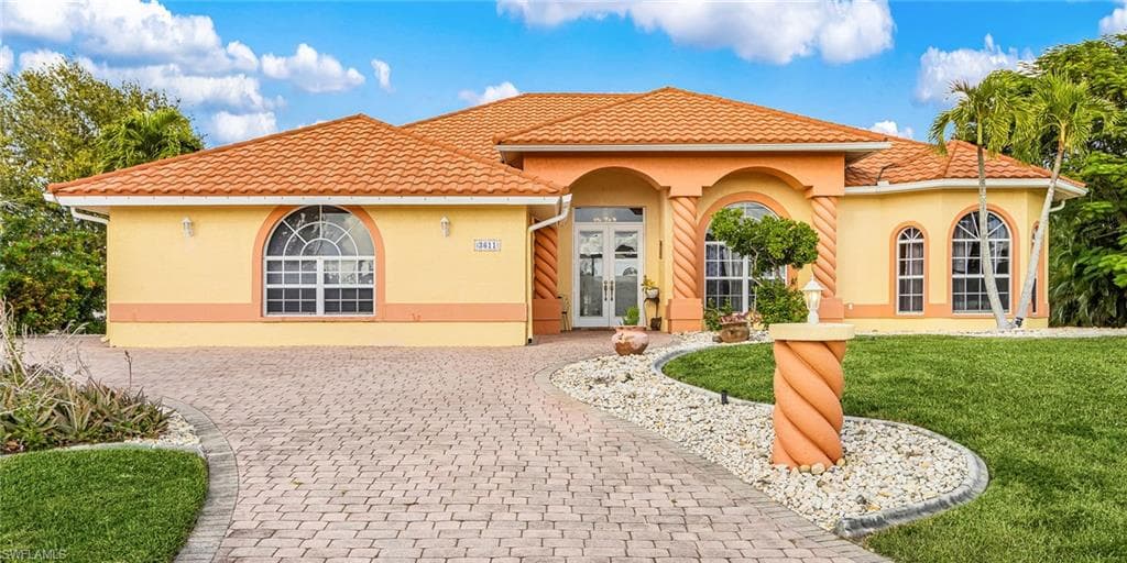 3611 14th St, Cape Coral