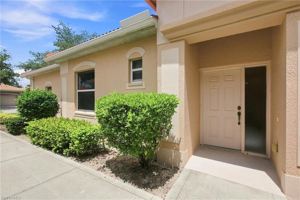 8112 Sanctuary Dr #2, Naples, photo 2