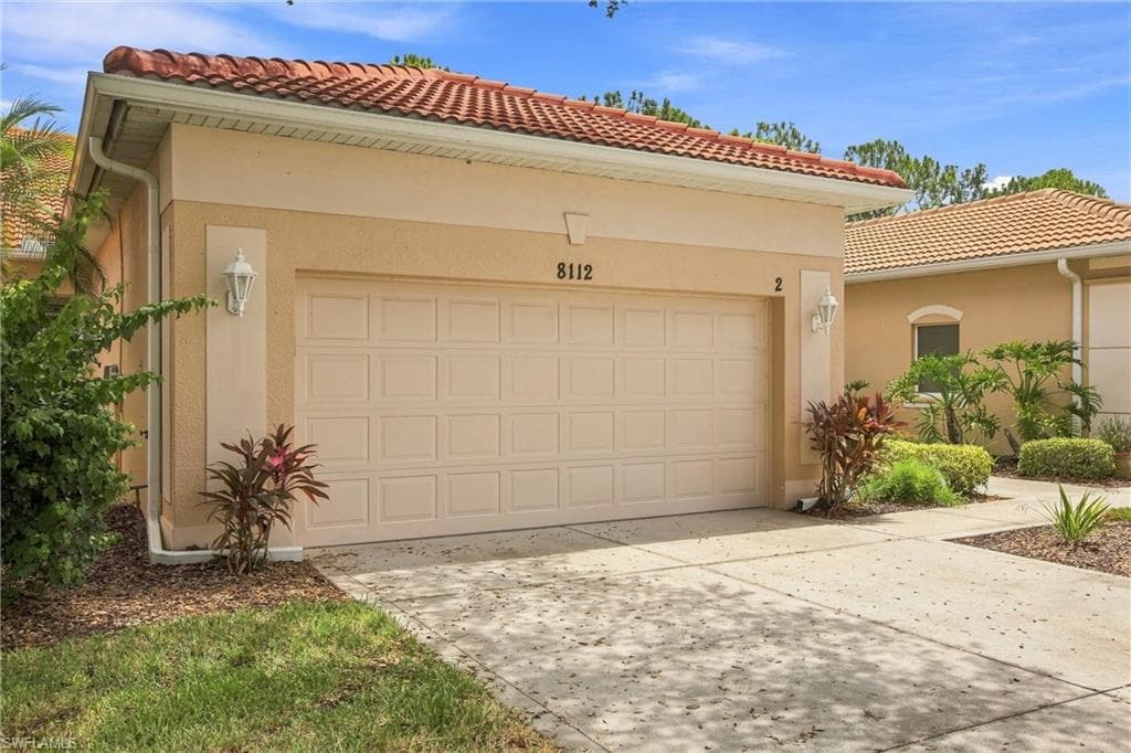 8112 Sanctuary Dr #2, Naples