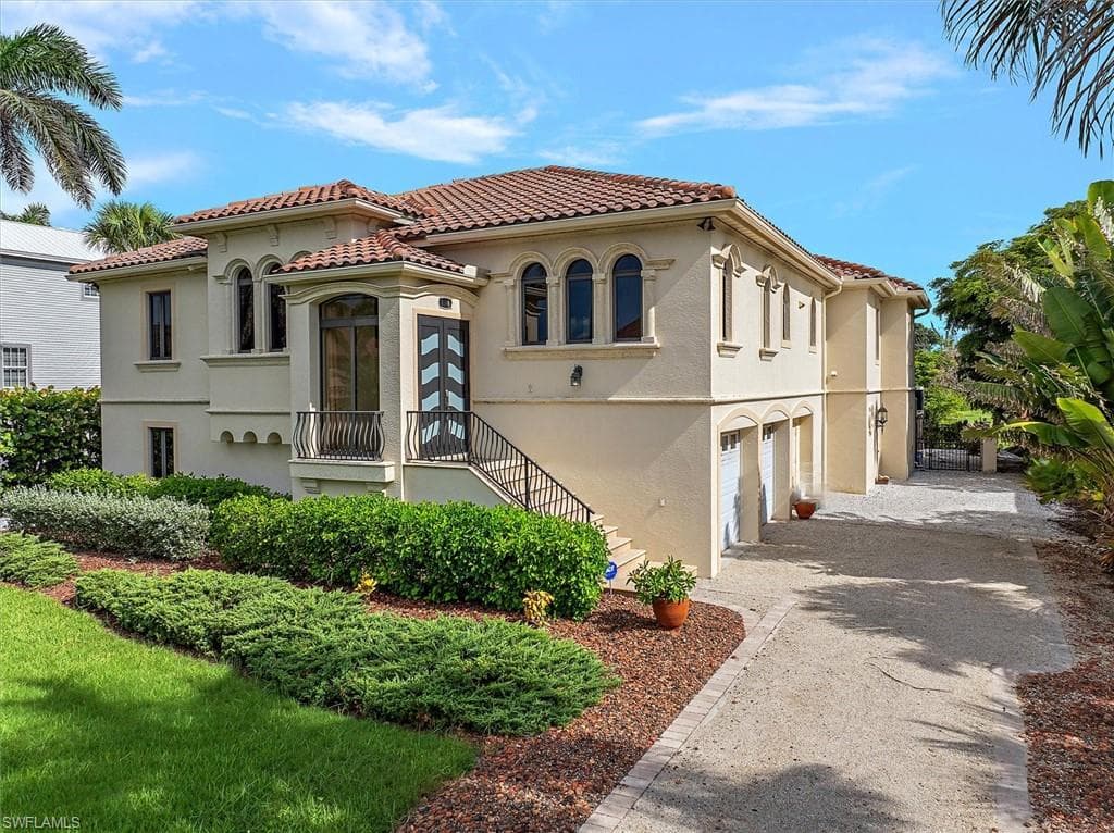 1316 Eagle Run Dr, Sanibel, photo 2