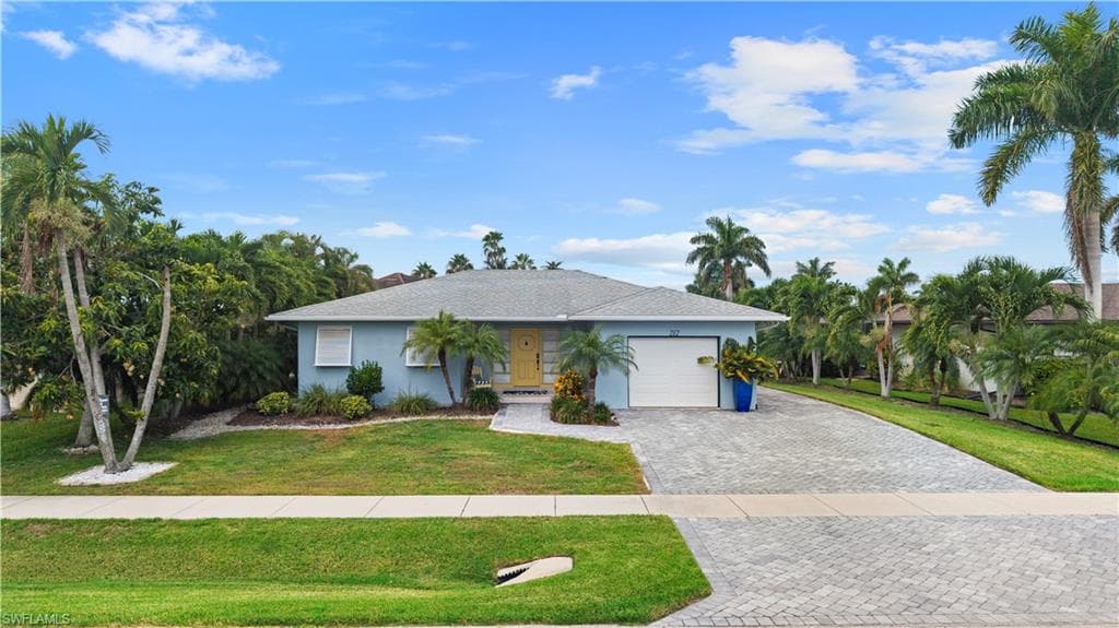 212 Angler Ct, Marco Island